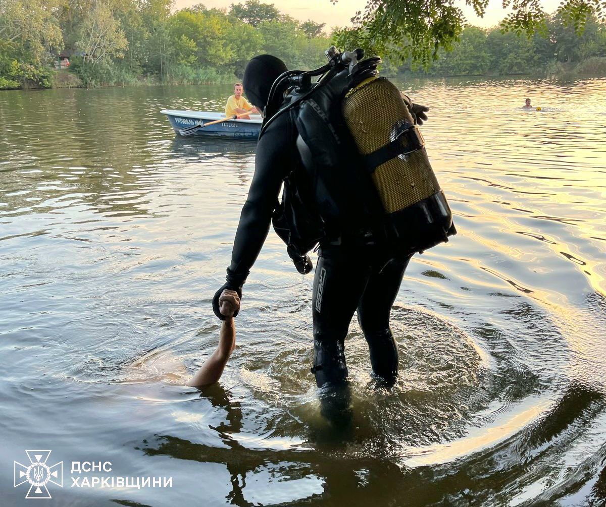 У Харкові з річки вилучили тіло 43-річного чоловіка